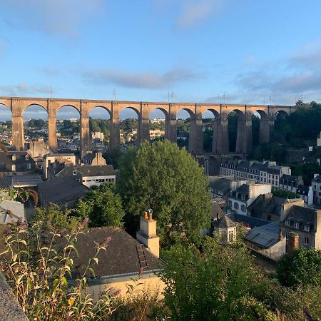 Aux Vieilles Murailles • Charmante Maison & Cour Morlaix Exterior photo