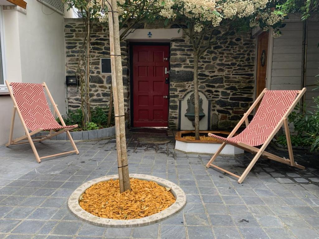 Aux Vieilles Murailles • Charmante Maison & Cour Morlaix Exterior photo